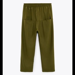 Weekend clearout! Zara loose fit pant